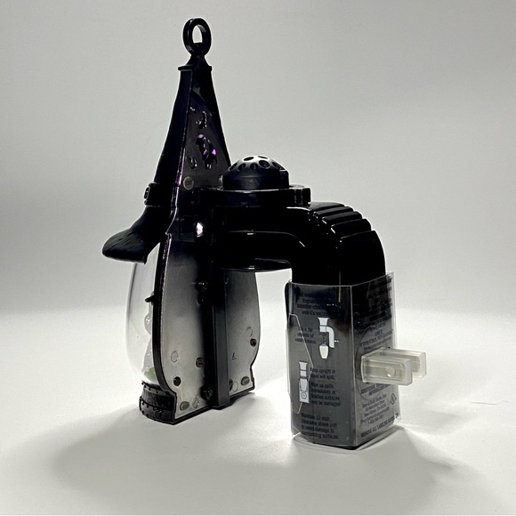 Bath & Body Works Accents Body Works Halloween Ghost Wallflower